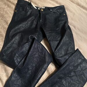 Zadig Voltaire-size 40- Phlame Crinkled Leather Pants- color dark navy/Encre